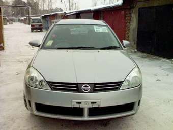 2004 Nissan Wingroad Photos