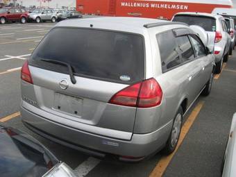 2004 Nissan Wingroad Photos
