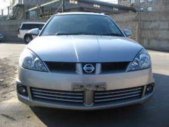 2004 Nissan Wingroad Photos