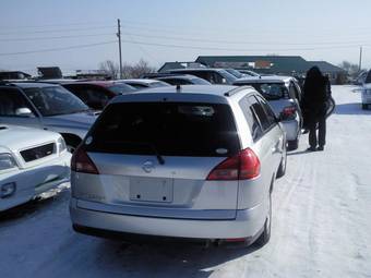 2004 Nissan Wingroad Pictures