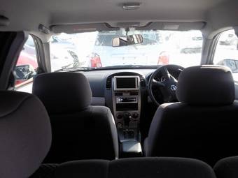2004 Nissan Wingroad Photos
