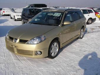 2004 Nissan Wingroad Pictures