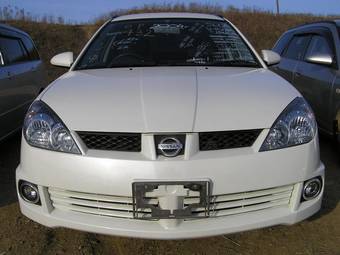 2004 Nissan Wingroad Pics