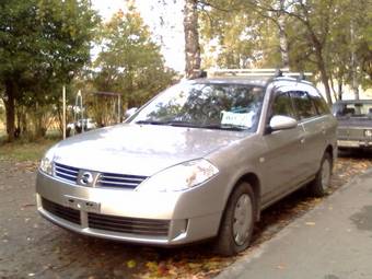 2004 Nissan Wingroad Photos
