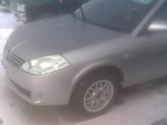 2004 Nissan Wingroad Pictures