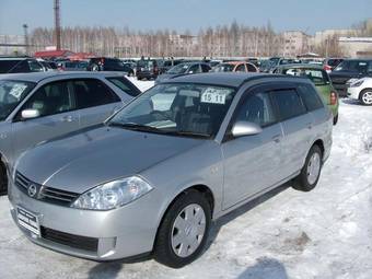 2004 Nissan Wingroad Wallpapers