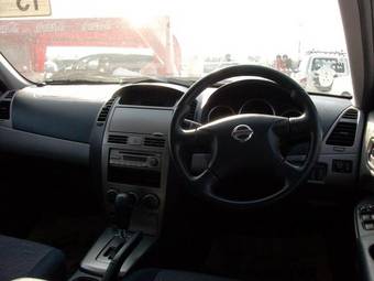 2004 Nissan Wingroad Pics