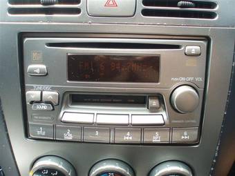 2004 Nissan Wingroad Photos