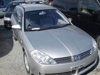 2004 Nissan Wingroad Pictures