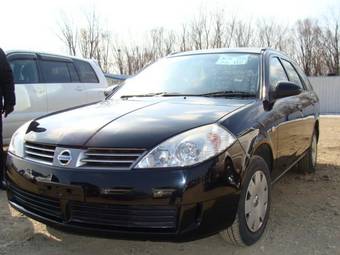 2004 Nissan Wingroad Wallpapers
