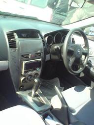 2004 Nissan Wingroad Photos