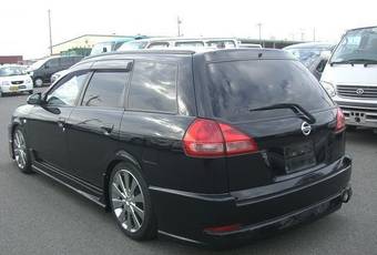 2004 Nissan Wingroad Photos