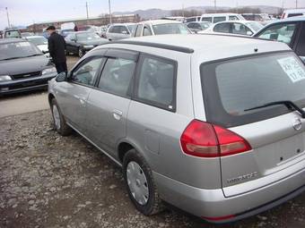 2004 Nissan Wingroad Pictures