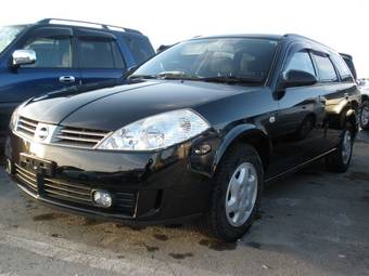 2004 Nissan Wingroad Pictures
