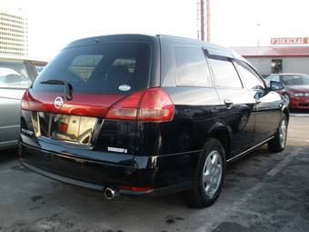 2004 Nissan Wingroad Pictures