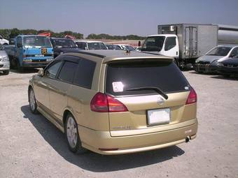 2004 Nissan Wingroad Photos
