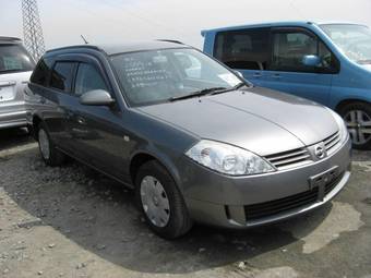 2004 Nissan Wingroad Photos