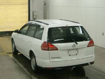 2004 Nissan Wingroad Photos