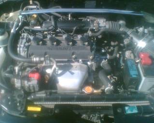 2004 Nissan Wingroad Photos