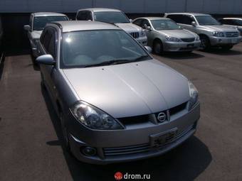 2004 Nissan Wingroad Pictures