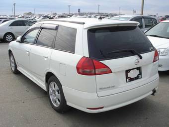 2004 Nissan Wingroad Pictures