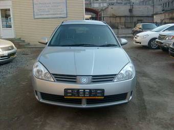 2004 Nissan Wingroad Photos
