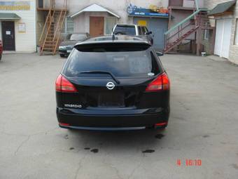 2004 Nissan Wingroad Photos
