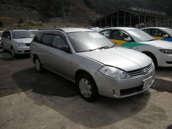 2004 Nissan Wingroad Pictures