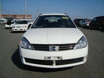 2004 Nissan Wingroad Wallpapers