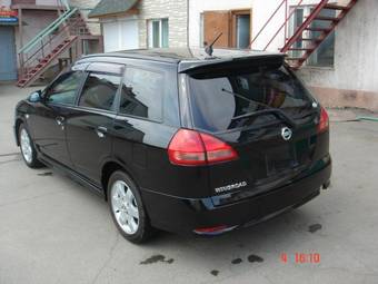 2004 Nissan Wingroad Pictures