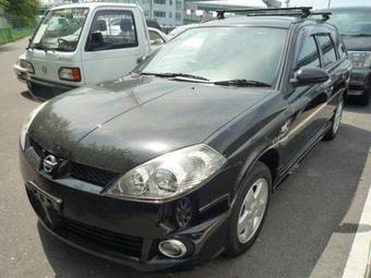 2004 Nissan Wingroad Photos
