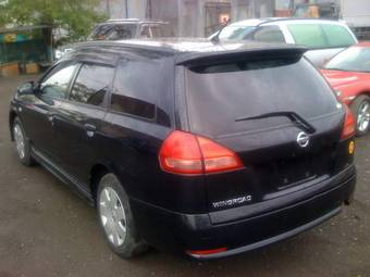 2004 Nissan Wingroad Pictures
