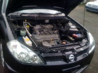 2004 Nissan Wingroad Wallpapers