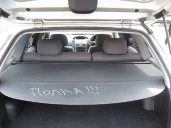 2004 Nissan Wingroad Images