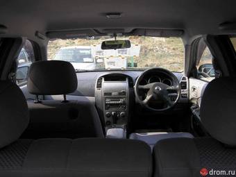 2004 Nissan Wingroad Photos