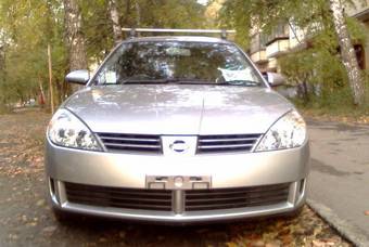 2004 Nissan Wingroad Photos