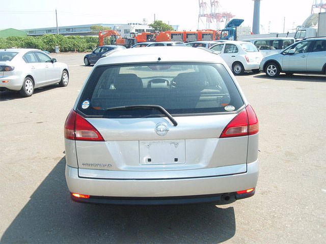 2005 Nissan Wingroad