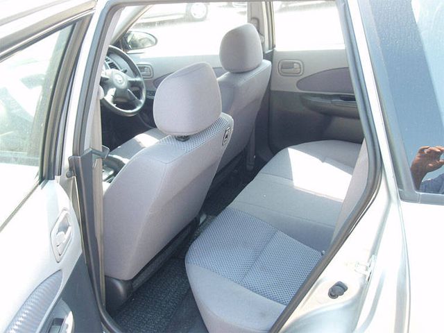2005 Nissan Wingroad