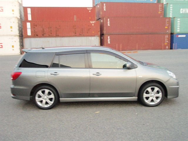 2005 Nissan Wingroad