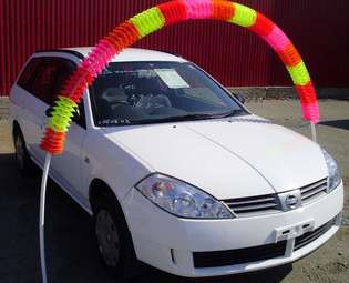 2005 Nissan Wingroad Pictures