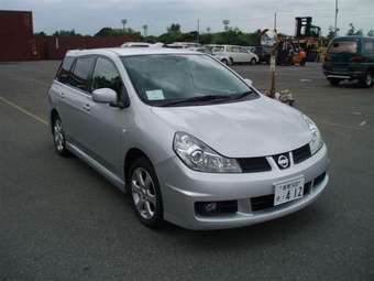 2005 Nissan Wingroad Photos