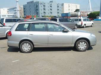 2005 Nissan Wingroad Pictures