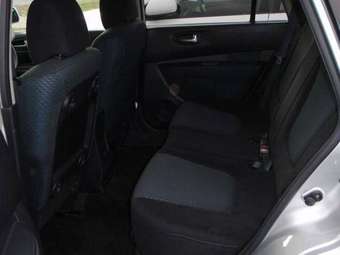 2005 Nissan Wingroad Photos