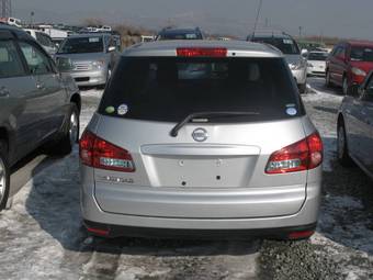 2005 Nissan Wingroad Photos