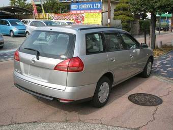 2005 Nissan Wingroad Pictures