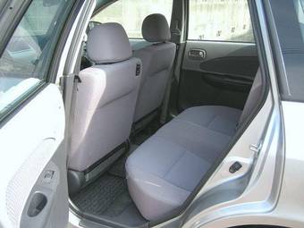 2005 Nissan Wingroad Pictures