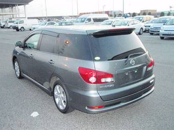 2005 Nissan Wingroad Pictures