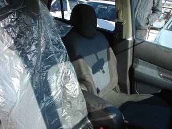 2005 Nissan Wingroad Photos