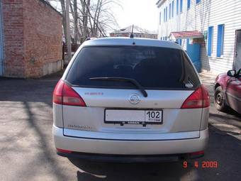 2005 Nissan Wingroad Photos