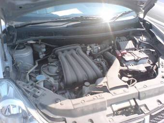 2005 Nissan Wingroad Pictures